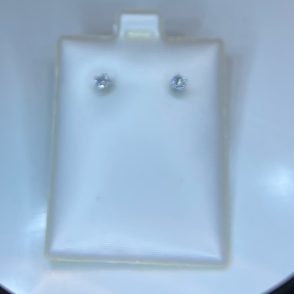 Platinum Diamond Stud Earrings - Picture 4 of 8